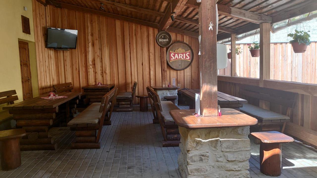 Penzión&Bar NATALI Spissky Stvrtok Exterior foto